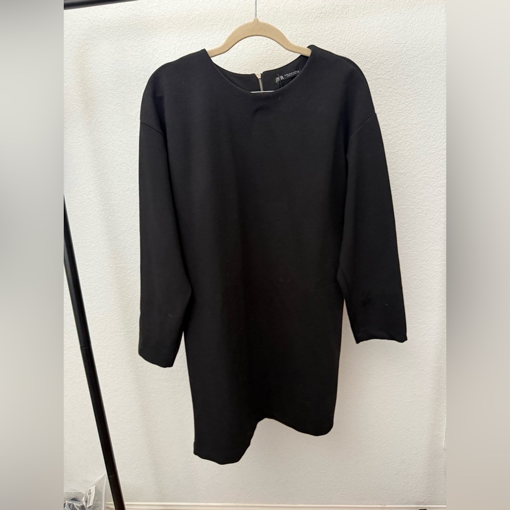 NWOT Zara Black Mini-Dress with Zipper, Size M
